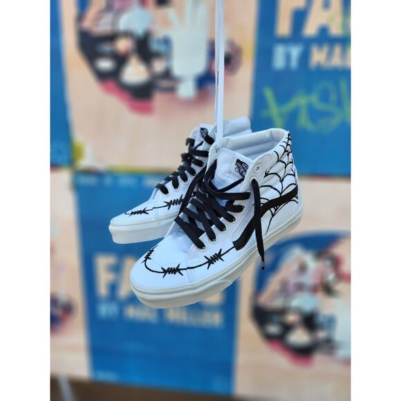 Hand Painted Custom Vans M6/W7.5 - Picture 1 of 12